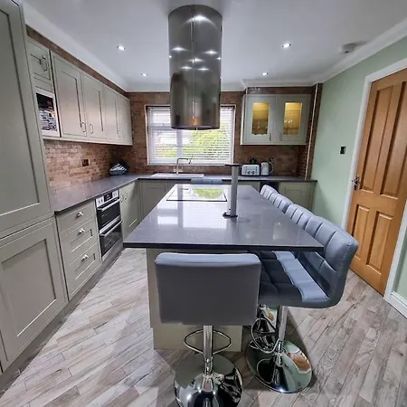 Stunning Family Home Close To The City Centre Mánchester Exterior foto